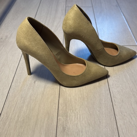 Call it spring High heels - Picture 2 of 4